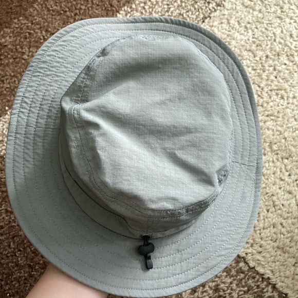 Outdoor Research Light Gray Adventure Hat - Picture 3 of 7